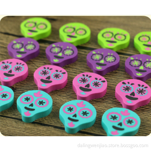 A Grimacing 3D Eraser
